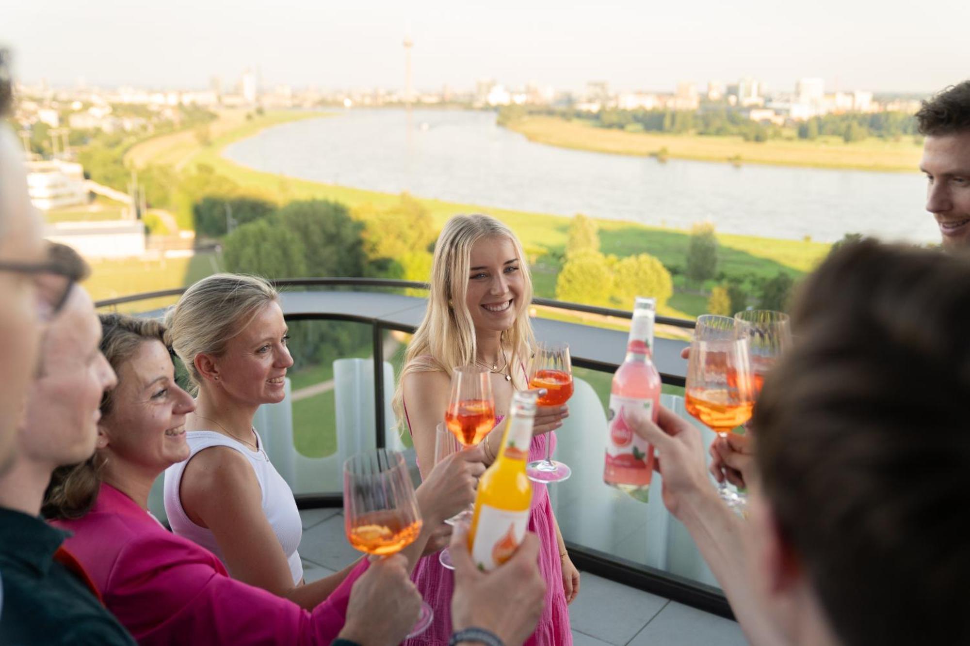 Hotel The Zipper Und